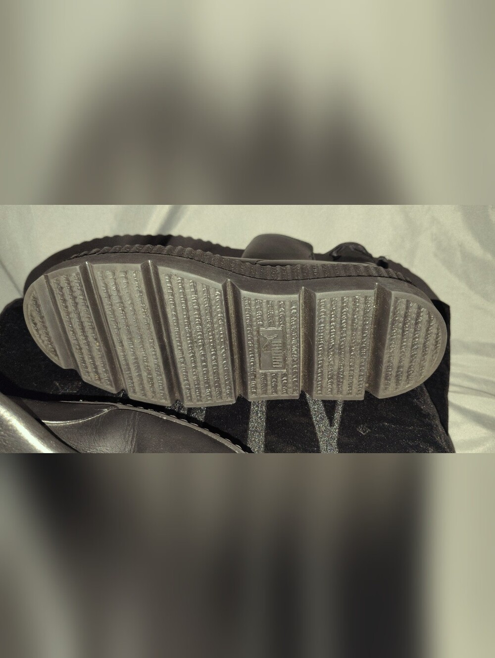 Puma x Fenty by Rihanna Chelsea Sneaker Boot 8.5 (Fits 8) With Storage Bag - Picture 9 of 14